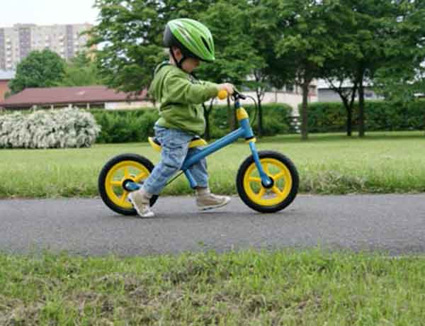 Có nên chọn mua xe đạp cũ cho trẻ em hay là không ?